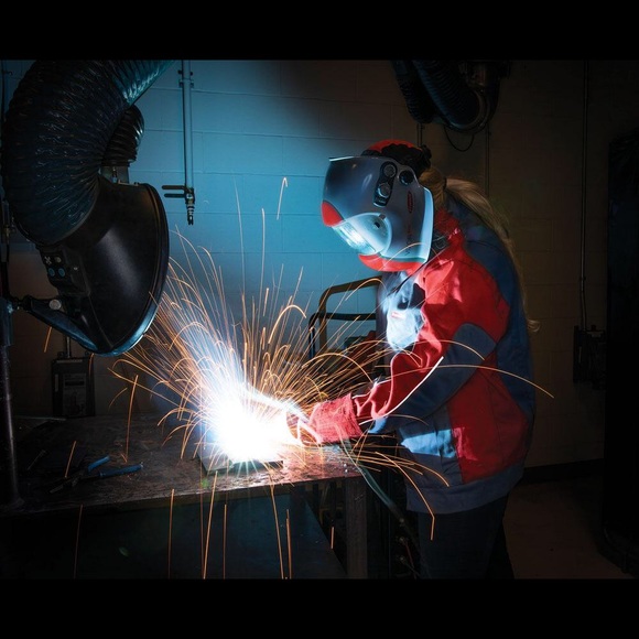 Meet your Posher, Colin - Picture 1 of 1